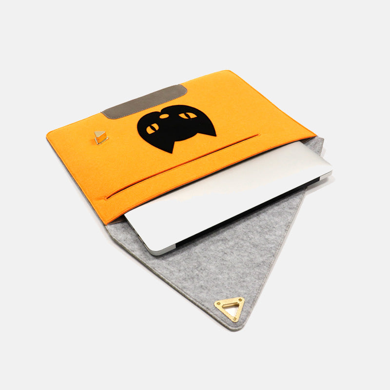 Miss Kitty Laptop Sleeve 15" - Space 18 Australia